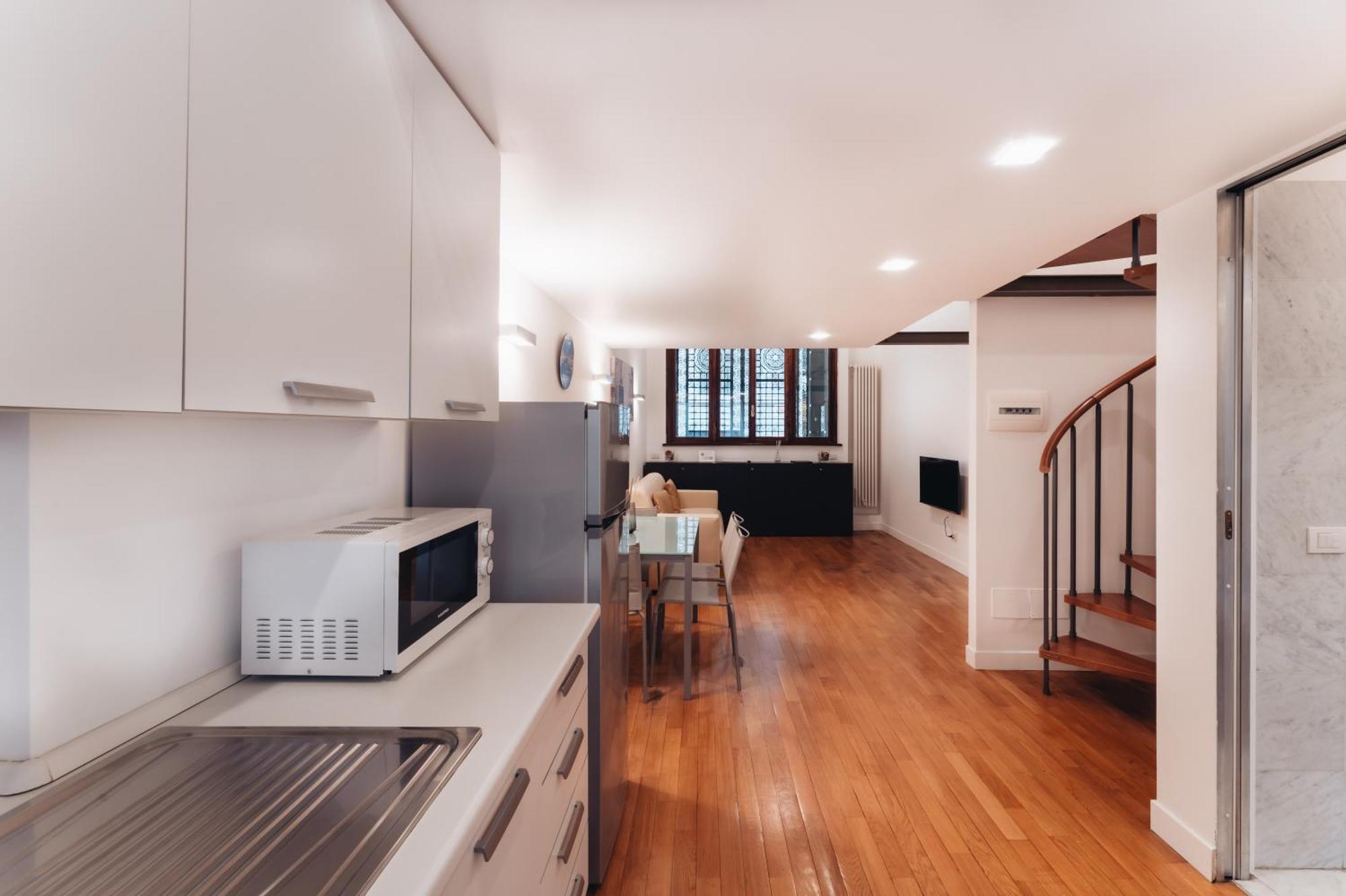 Charming De Togni Apartment Milan Bagian luar foto